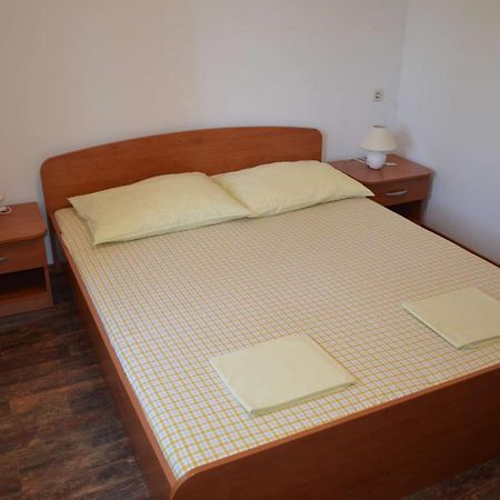 Apartments Krusvina Lun  Cameră foto
